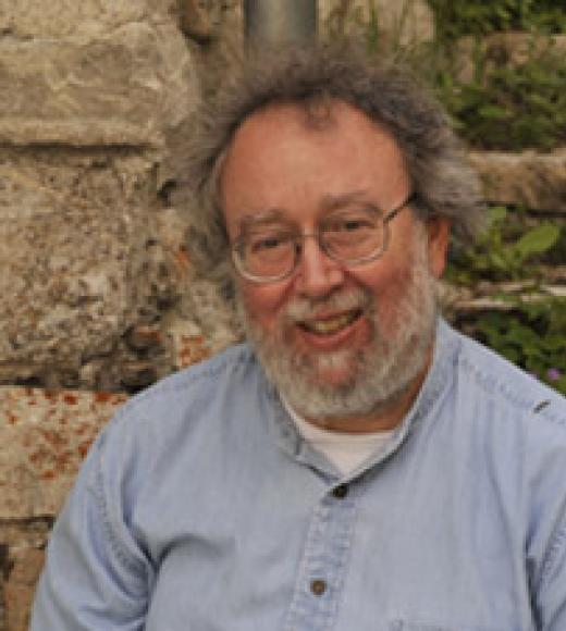 Headshot of Steven Carlip